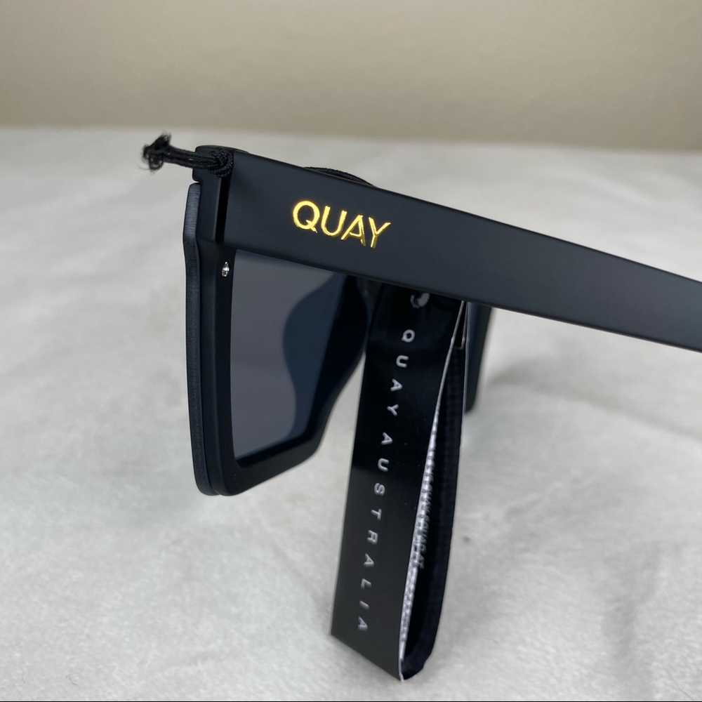 Quay Australia Hindsight Sunglasses - Picture 11 of 12
